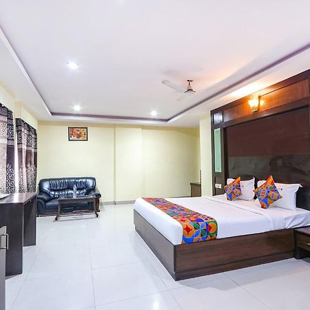 Fabhotel Royal Residency II - Nr Lakdikapul Metro Station Hyderabad Exteriör bild