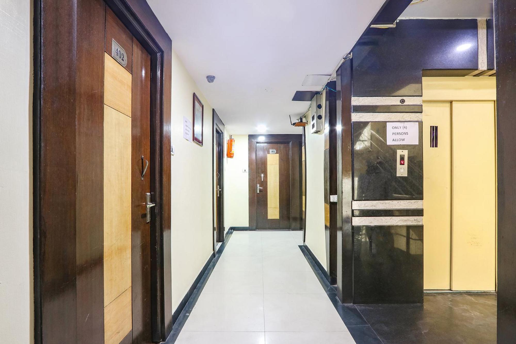 Fabhotel Royal Residency II - Nr Lakdikapul Metro Station Hyderabad Exteriör bild