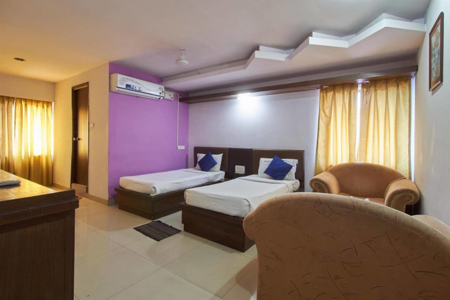 Fabhotel Royal Residency II - Nr Lakdikapul Metro Station Hyderabad Exteriör bild